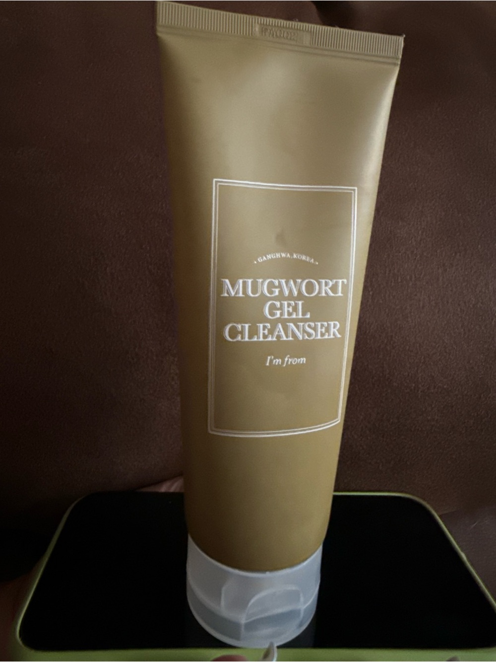 Mugwort Gel Cleanser - Olive Green